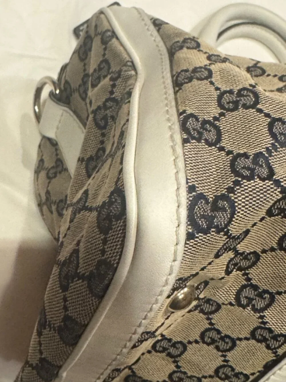 Gucci boston bag